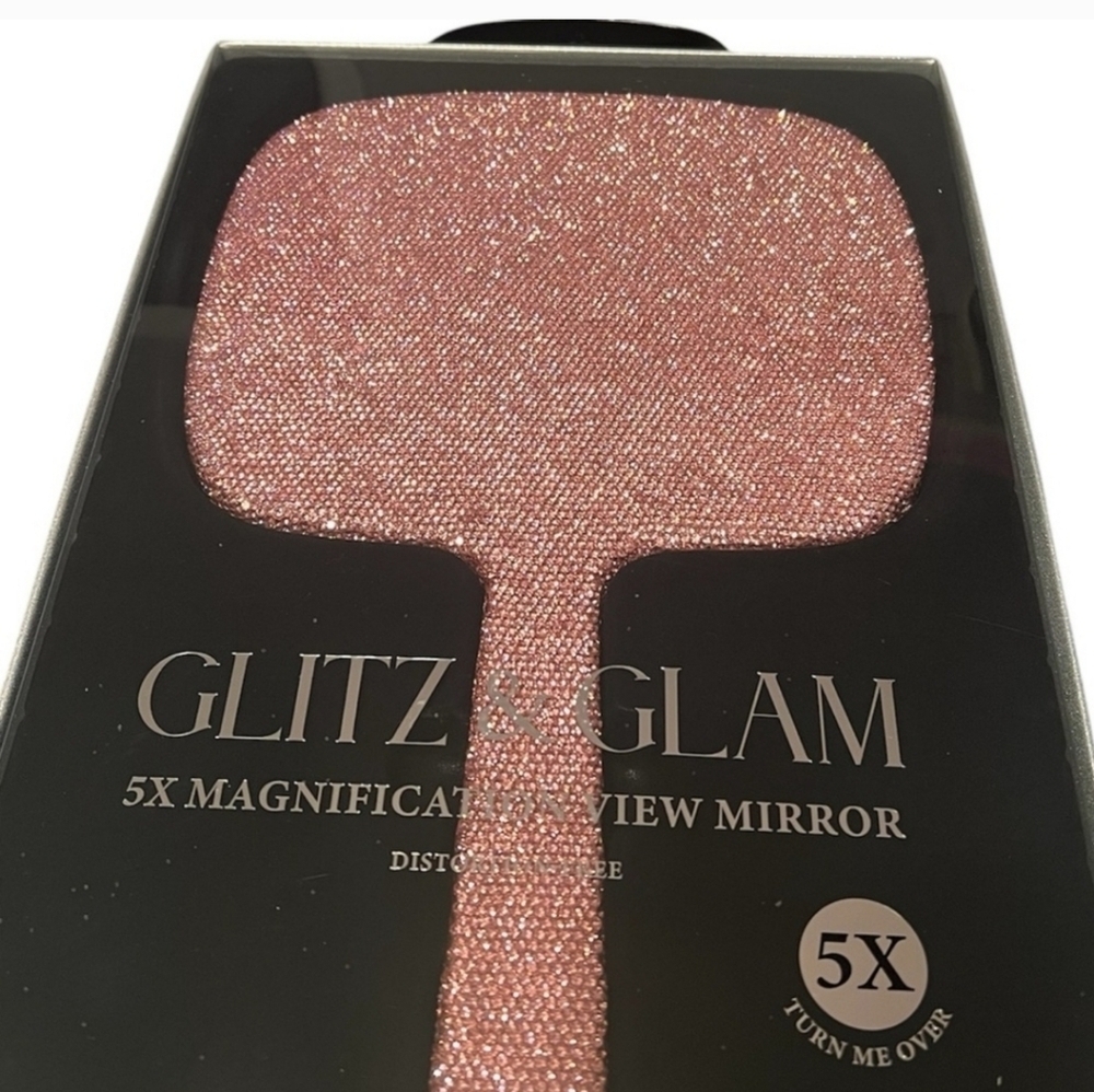 💗🔹️ Glitz & Glam🔹️ 5X magnifying view bling  pink hand held mirror 🪞✨️